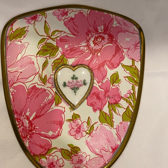 Vintage Mirror, Brush, Comb and Curler Set - Picture 16 of 16